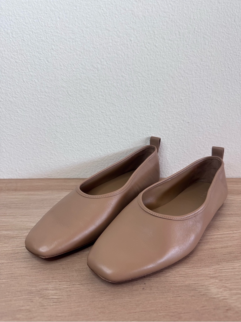 Vince Vivian Leather Ballet Flat Chai Nude Tan - Picture 4 of 10